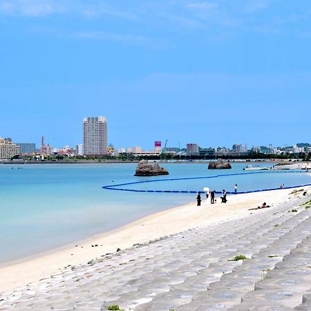 Breaky Hotel Chatan Extérieur photo