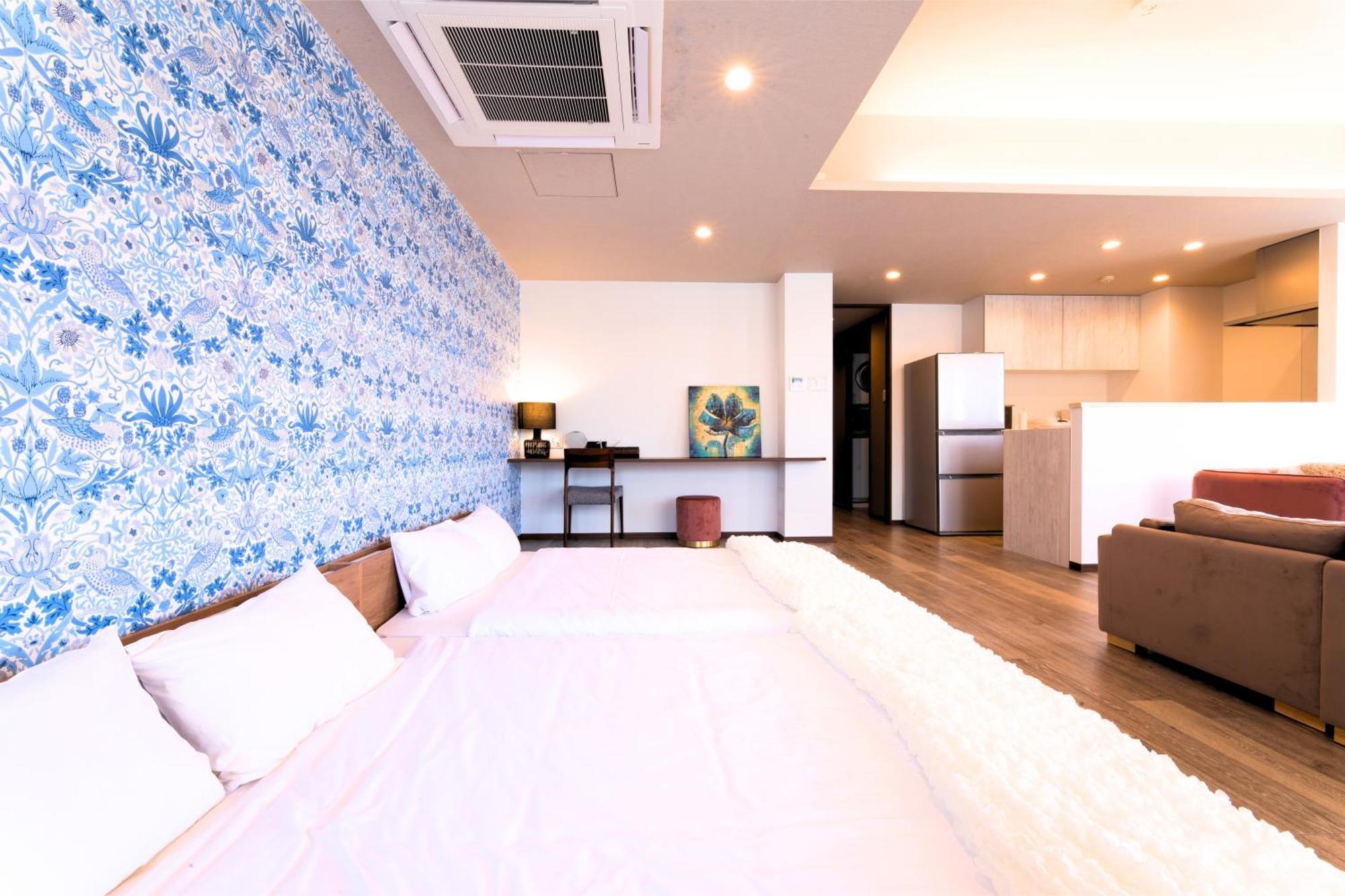 Breaky Hotel Chatan Extérieur photo