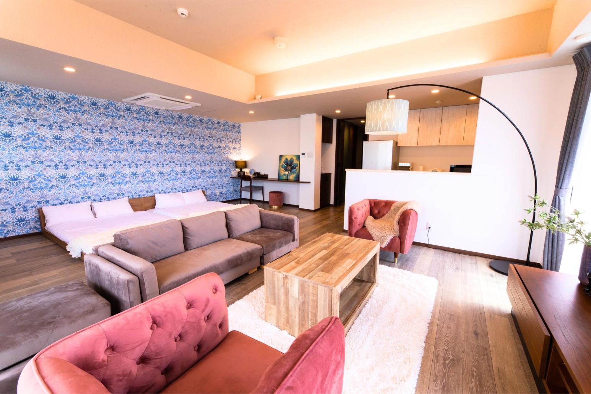 Breaky Hotel Chatan Extérieur photo